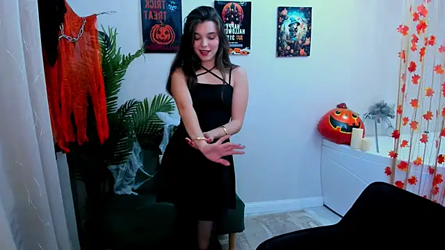 DivineAmour online show from October 27, 12:12 pm