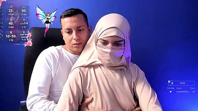 Snapshot of Sahira_and_Zaid chatting on September 18, 6:50 pm Sahira and Zaid online show from September 18, 6:50 pm