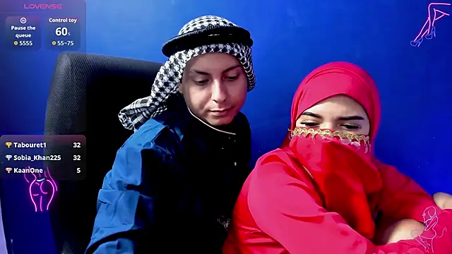 Snapshot of Sahira_and_Zaid chatting on October 10, 9:20 pm Sahira and Zaid online show from October 10, 9:20 pm