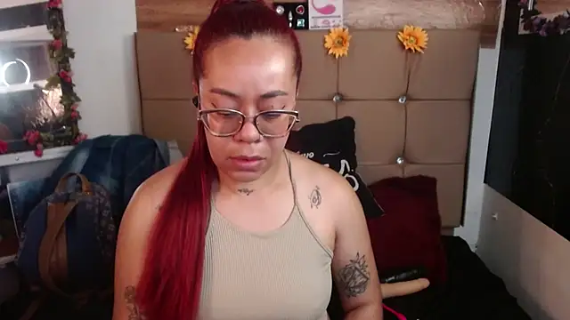 MIA  SPENCER online show from January 17, 8:05 pm