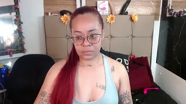 MIA  SPENCER online show from March 20, 5:40 pm