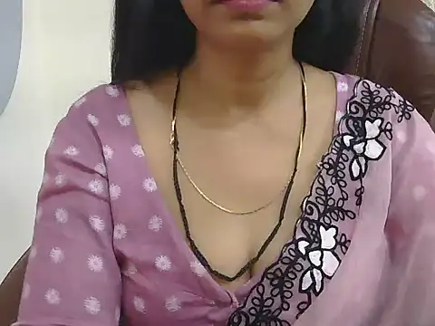 MISS SOMIYA online show from June 17, 4:41 pm