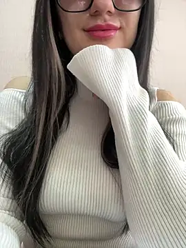 Molly-molly- online show from April 24, 6:05 am