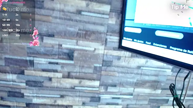 Snapshot of emmydurant chatting on September 19, 7:57 pm emmydurant online show from September 19, 7:57 pm