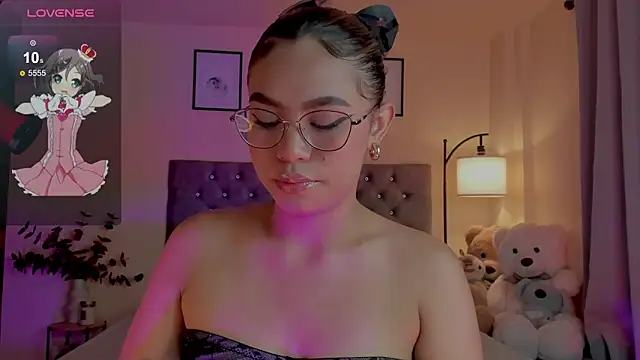 OxanaFedorova1- online show from April 15, 9:15 pm