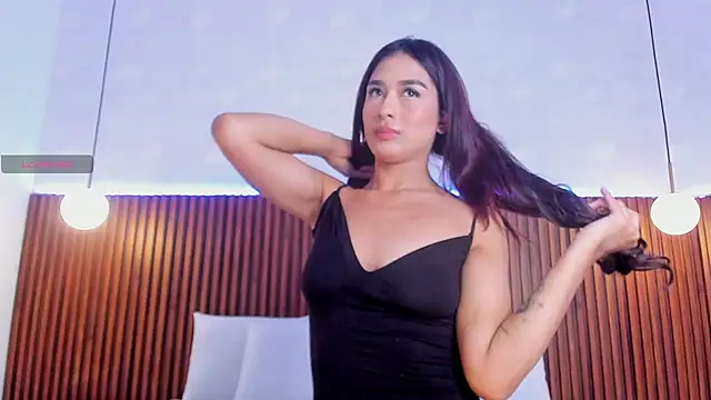 nicol giraldoo online show from September 20, 3:49 am