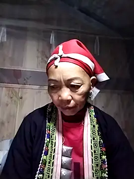 -Xuka-200 online show from December 14, 11:32 pm