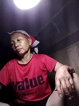 -Xuka-200 online show from April 24, 1:03 pm