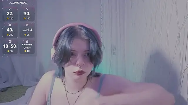 Alice Zev online show from May 15, 8:00 pm