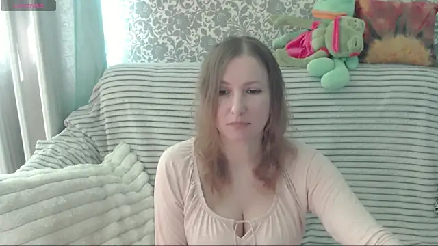 LesanaMagic online show from June 27, 2:23 pm