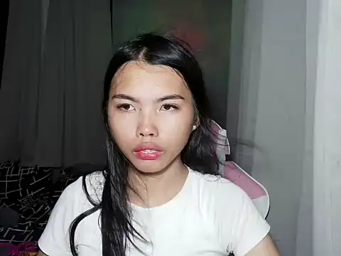 cutie milker online show from April 19, 2:28 pm