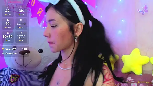 april bennett online show from July 22, 3:24 pm