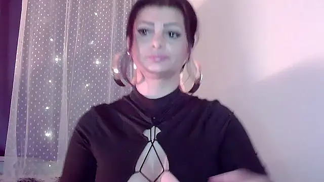 Pillango1212 online show from February 11, 9:55 am