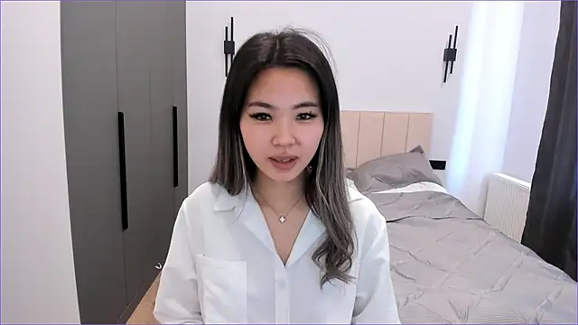 Maakimita online show from October 14, 7:33 am