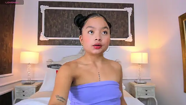 SharonBonet online show from September 16, 7:11 pm