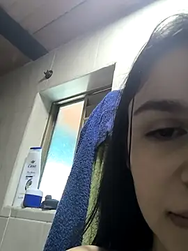 Snapshot of Daniela-rosee chatting on September 10, 9:04 pm Daniela-rosee online show from September 10, 9:04 pm