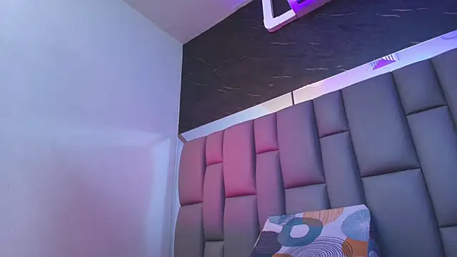 kissme luna online show from September 30, 7:08 pm