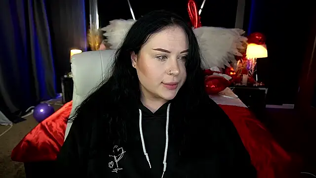 SerahMirabeli online show from February 8, 8:45 pm