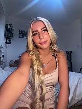 BlondeBetty online show from September 10, 6:41 pm