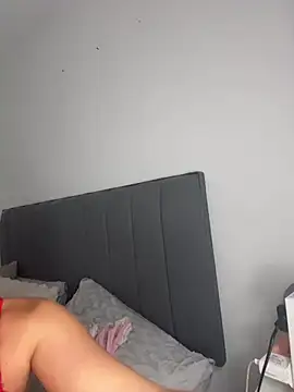 SexySaraxxoo online show from July 10, 10:42 pm