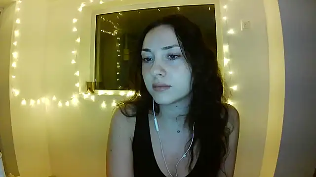 Ulvaya online show from July 17, 8:56 pm