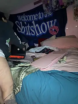 shortywidaphatty online show from December 17, 5:06 pm