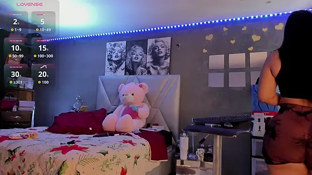 sexyzoe 69 online show from October 21, 8:13 pm