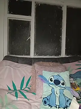 sweetdubros2 online show from October 17, 5:21 am