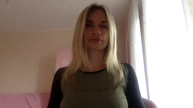 KarelliaStar online show from September 19, 7:40 am