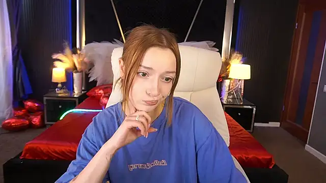 FoxyMayy online show from June 12, 12:57 pm