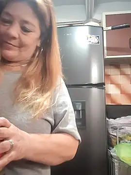 Snapshot of Casandra_Cruz chatting on September 19, 4:06 pm Casandra Cruz online show from September 19, 4:06 pm