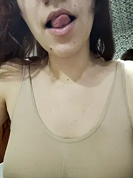 Snapshot of valen-sexx chatting on September 13, 3:25 am valen-sexx online show from September 13, 3:25 am