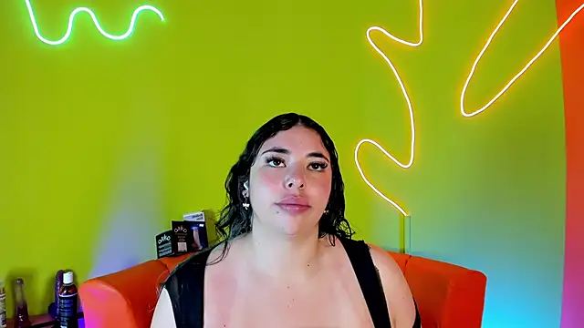 Snapshot of Bagiolett chatting on October 16, 7:27 pm Bagiolett online show from October 16, 7:27 pm