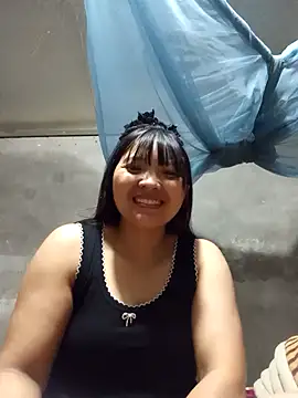 Snapshot of SSexykute3456 chatting on October 7, 9:57 am SSexykute3456 online show from October 7, 9:57 am