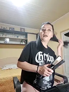 Soffy Skye online show from February 5, 7:00 am