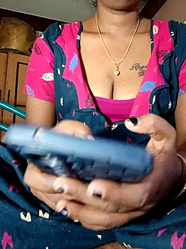 Tamil Kavitha online show from March 4, 5:36 am