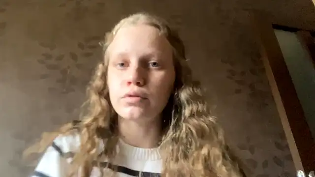 Snapshot of GlyndaCaver chatting on October 9, 12:09 pm GlyndaCaver online show from October 9, 12:09 pm