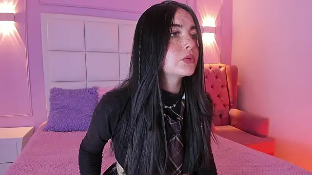Ashleypetit online show from August 2, 1:47 pm
