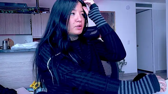 Unatatuada online show from December 4, 7:47 pm