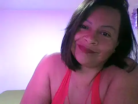 adri89-g online show from October 16, 11:46 am