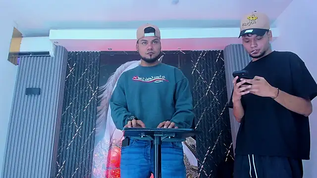 Iam Steven online show from October 14, 12:30 pm