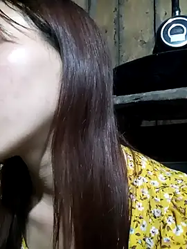 bonnie-00 online show from April 23, 12:40 pm