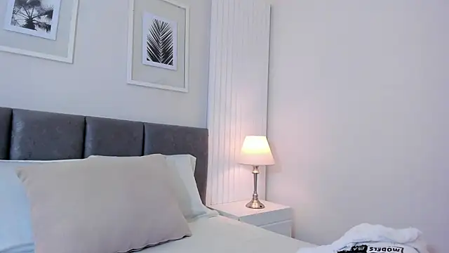 cherry skinny  online show from November 26, 3:51 am