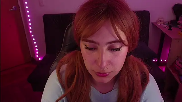 Miacatsito3 online show from October 23, 4:40 am