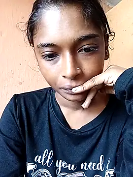 Alexia holbert online show from April 28, 9:13 am