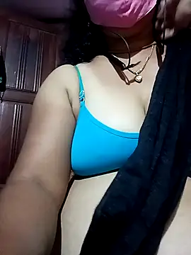 Snapshot of TAMI_KAYAL chatting on September 25, 9:52 am TAMI KAYAL online show from September 25, 9:52 am