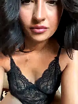 Snapshot of Mia_spicyy chatting on September 18, 7:40 am Mia spicyy online show from September 18, 7:40 am