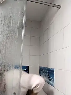 LaraCaliente online show from April 22, 12:46 pm