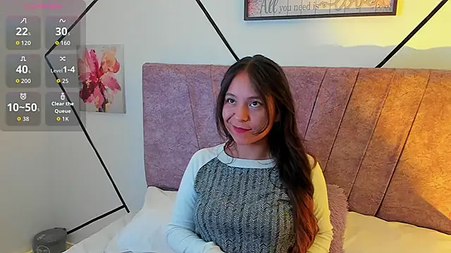 Snapshot of Julieta_Lein chatting on October 3, 1:22 am Julieta Lein online show from October 3, 1:22 am