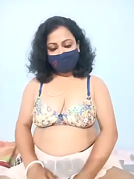 Deliciouskimi online show from April 11, 7:06 pm